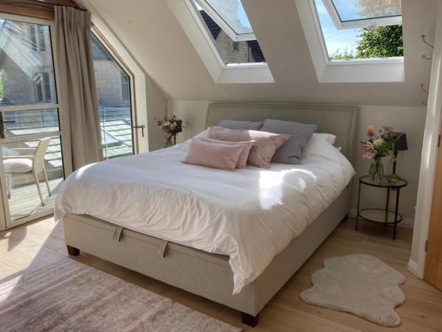 The Owl'S Nest At Dunkirk Bank Hotel Nailsworth Eksteriør billede